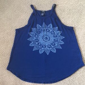 Rue 21 Medallion Tank